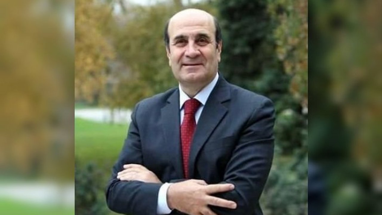 VOLKAN CANALİOĞLU’DAN AHMET METİN GENÇ’E ÖVGÜ DOLU SÖZLER