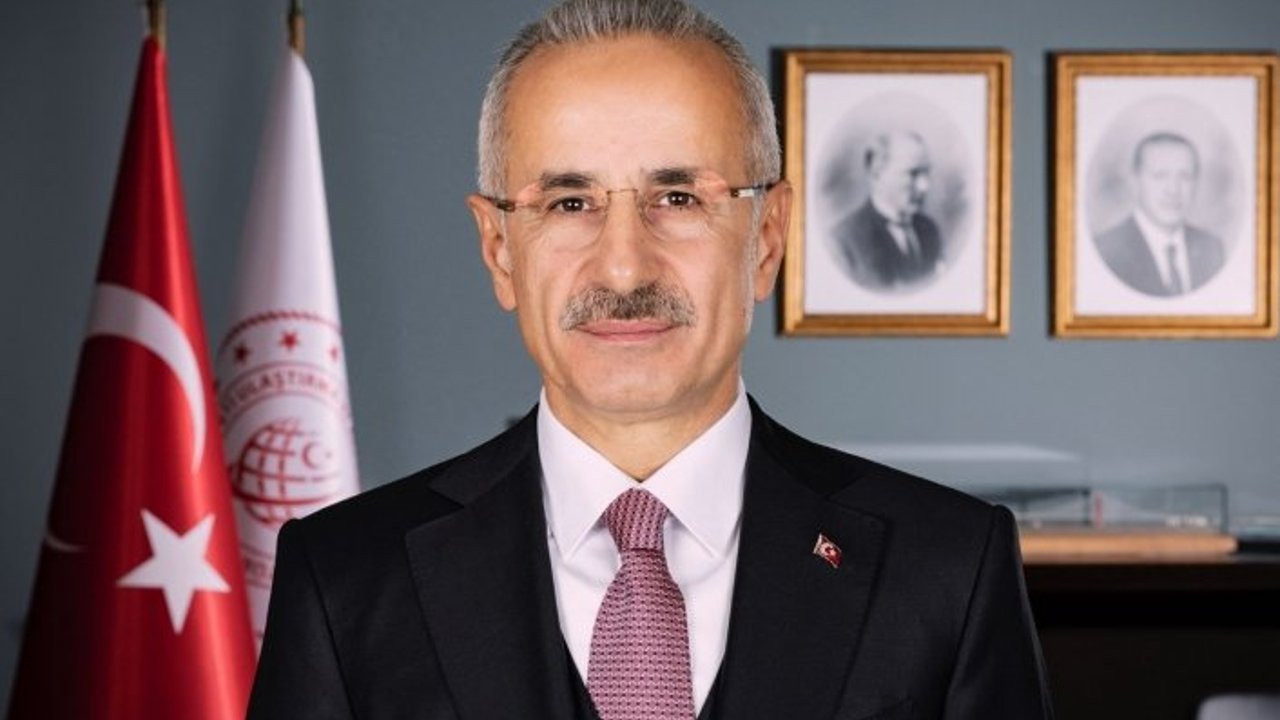 BAKAN URALOĞLU, KTÜ ÖĞRENCİLERİ İLE 26 OCAK’TA BİR ARAYA GELİYOR