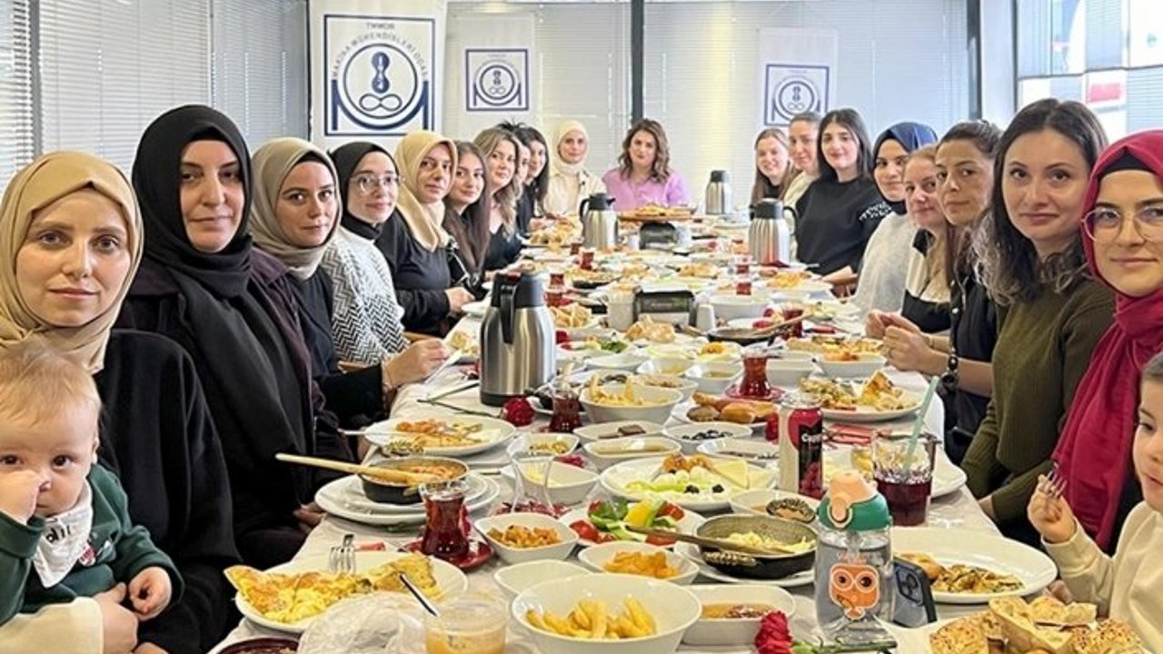 MAKİNA MÜHENDİSLERİ ODASI TRABZON ŞUBESİNDEN DÜNYA KADINLAR GÜNÜNDE ANLAMLI PROGRAM