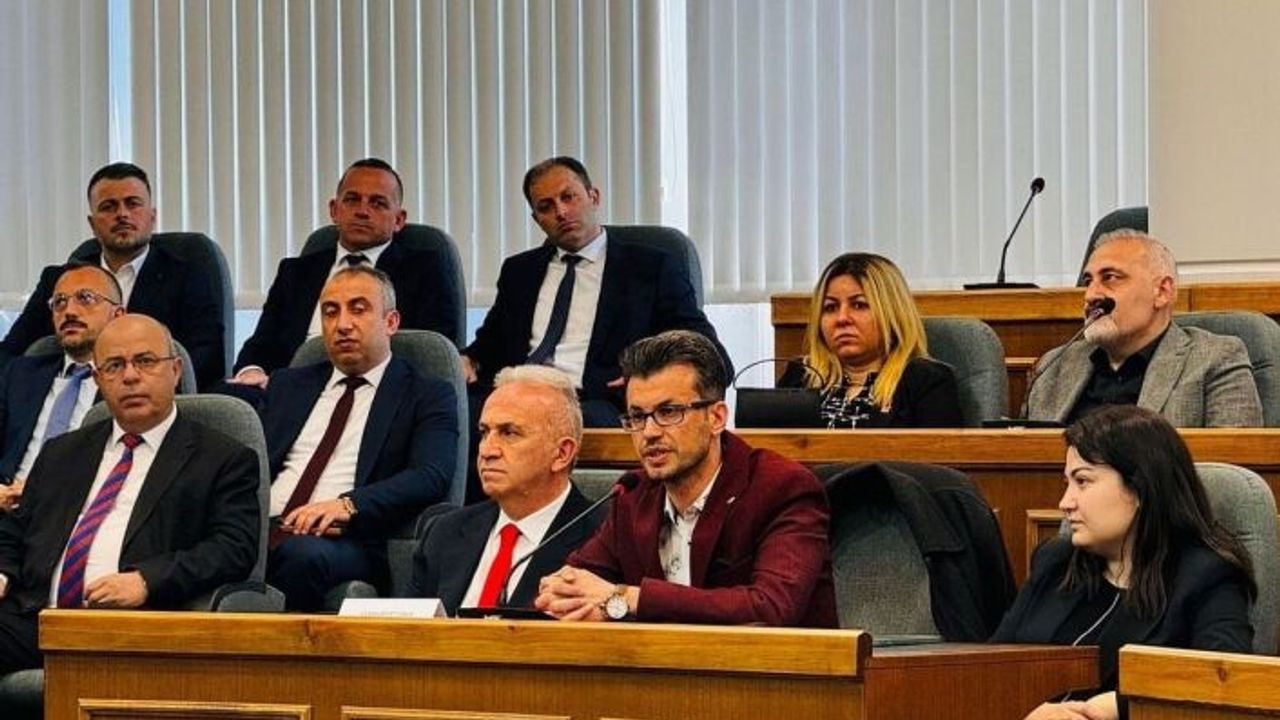 DR. MUSTAFA ÇANKAYA’DAN BÜYÜKŞEHİRDE SORULAR VE TALEP