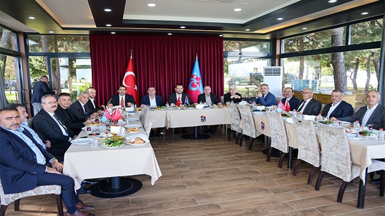 BAŞKAN ERTUĞRUL DOĞAN BELEDİYE BAŞKANLARI İLE BULUŞTU