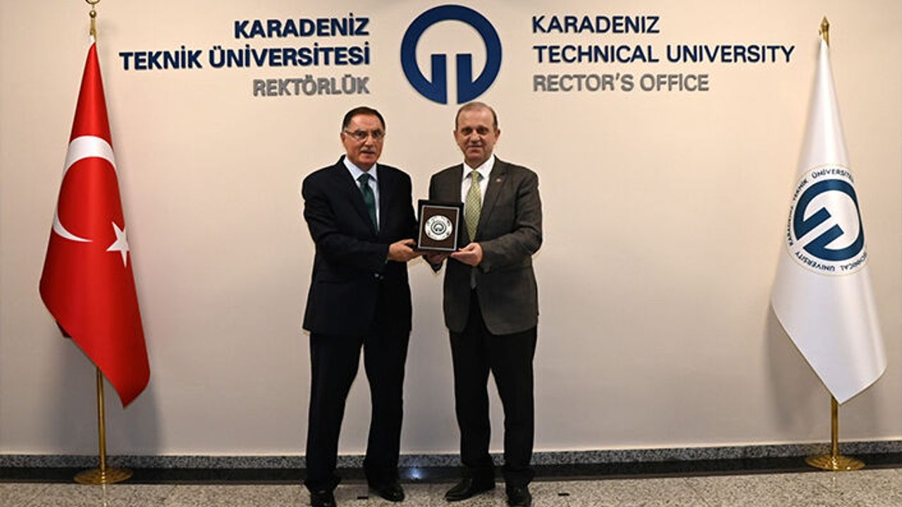 KAMU BAŞDENETÇİSİ ŞEREF MALKOÇ’TAN REKTÖR ÇUVALCI’YA ZİYARET