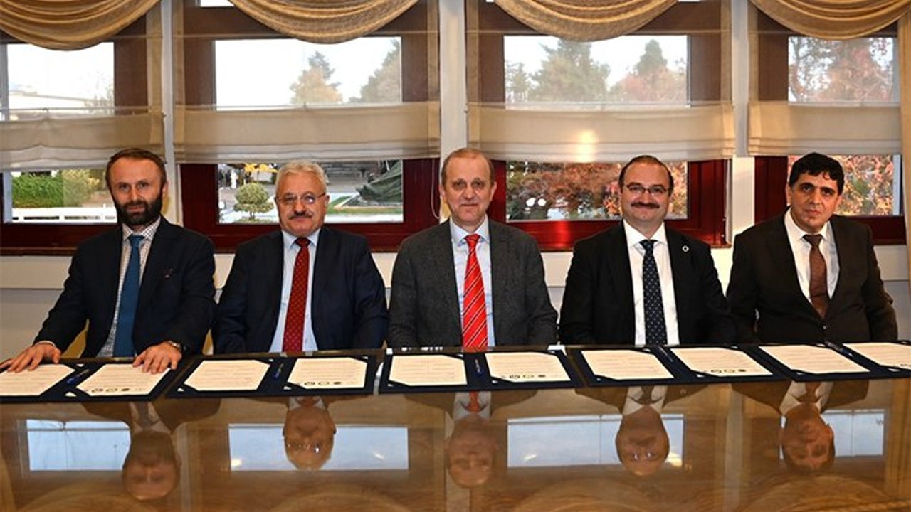 KTÜ ÇEVRE İLLERDE BULUNAN ÜNİVERSİTELER İLE PROTOKOL İMZALADI