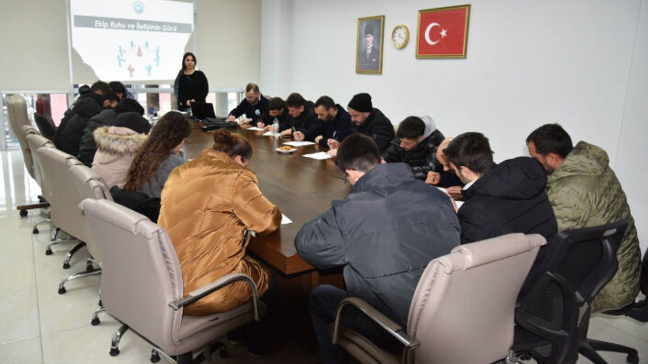 ORTAHİSAR BELEDİYESİ, HİZMET KALİTESİNİ EĞİTİMLE ARTIRIYOR