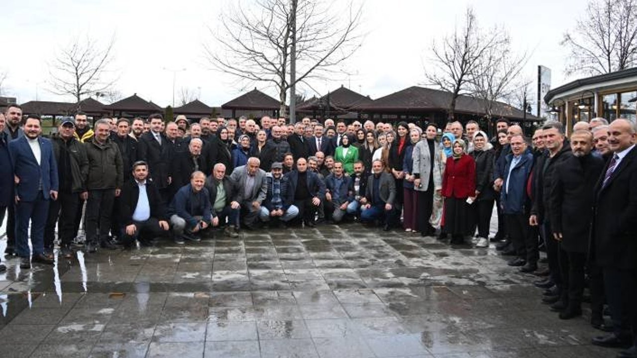 BAŞKAN GENÇ: "RAYLI SİSTEM EN ÖNEMLİ İŞİMİZ"