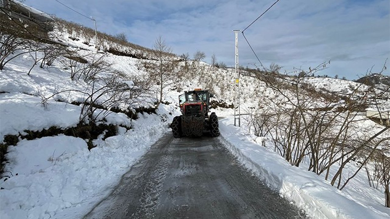 KAPALI MAHALLE YOLLARI ULAŞIMA AÇILIYOR