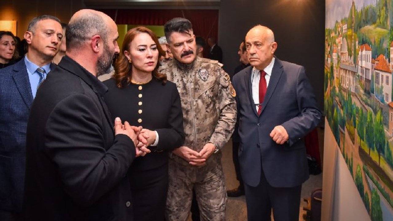 SESİNİZİ DUYAN VAR KARMA RESİM SERGİSİ AÇILDI