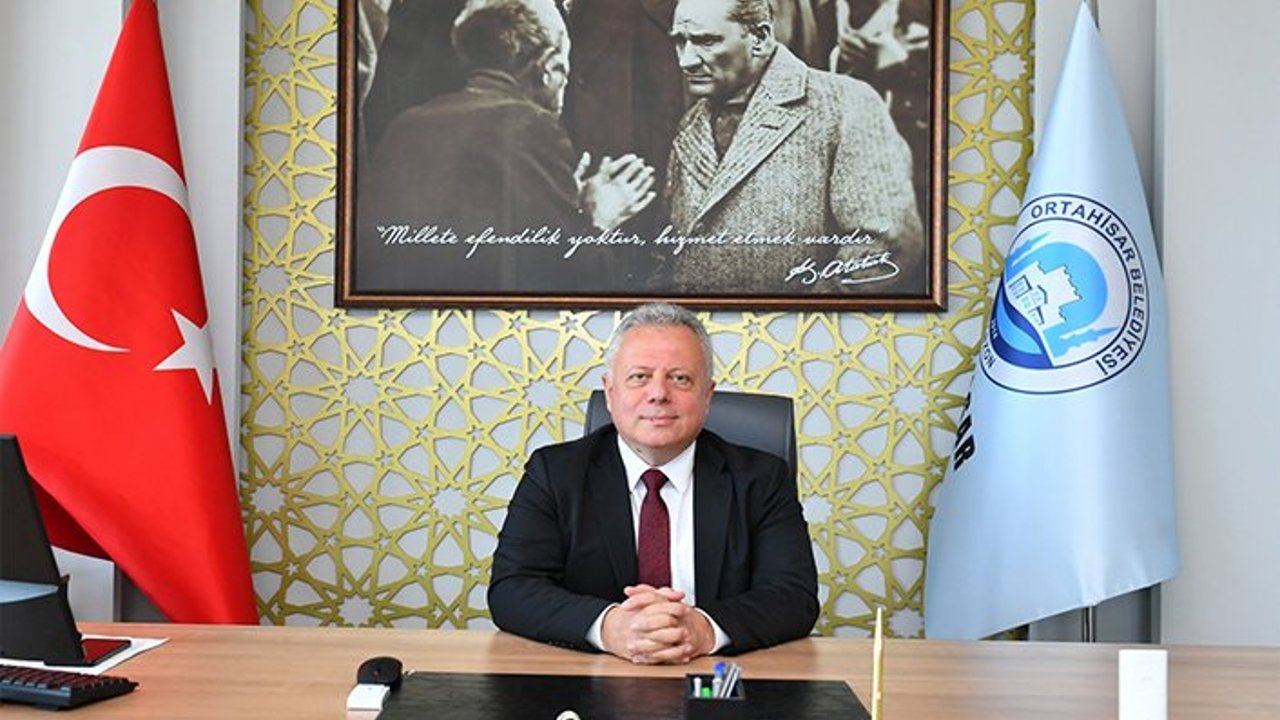 ZORLU: “TÜM MESLEK ODALARIMIZA EŞİT MESAFEDEYİZ”