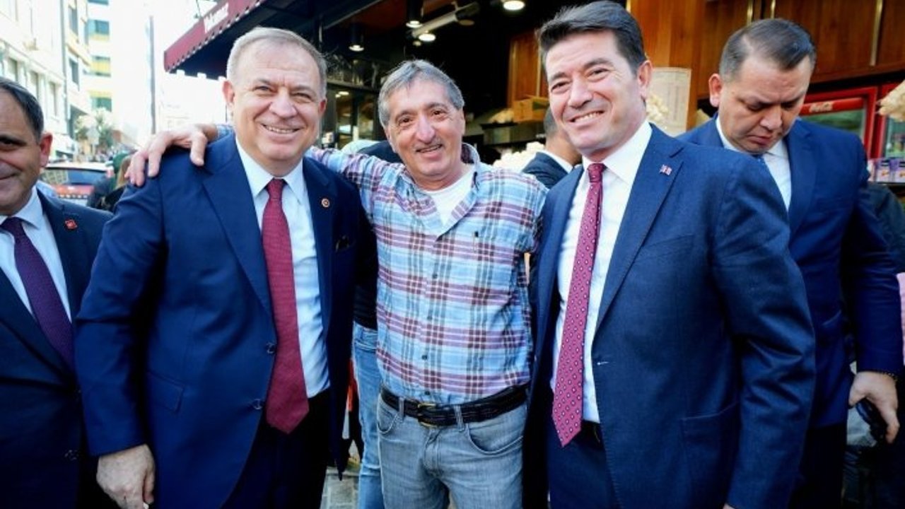 CHP GENEL BAŞKAN YARDIMCISI ZEYBEK’TEN BAŞKAN KAYA’YA ÖVGÜ