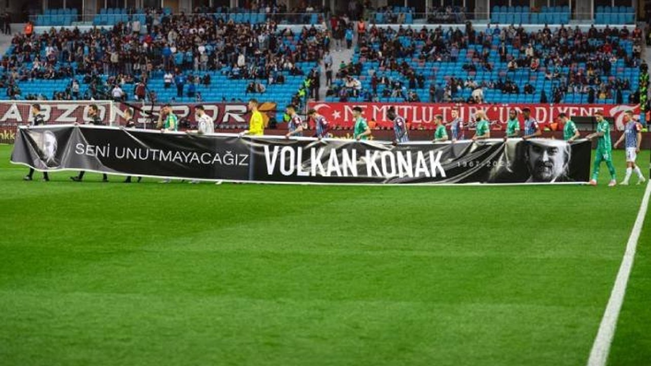 BORDO MAVİLİ TAKIM UZATMALARDA YARI FİNALE YÜKSELDİ!