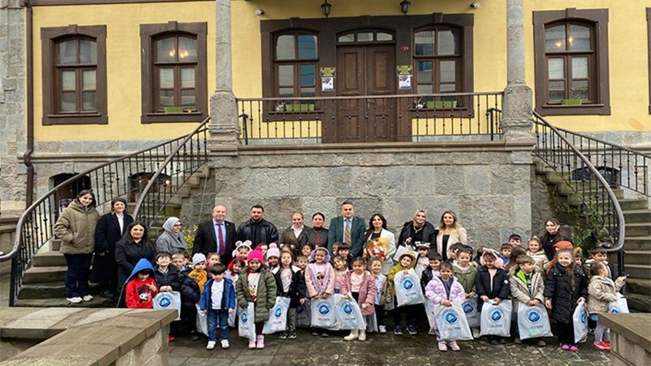 ORTAHİSAR’DA ÇOCUKLAR HEM EĞLENİYOR HEM ÖĞRENİYOR