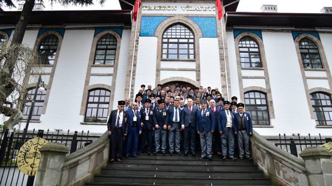 VALİ AZİZ YILDIRIM, KIBRIS GAZİLERİ VE ŞEHİT AİLELERİNİ AĞIRLADI