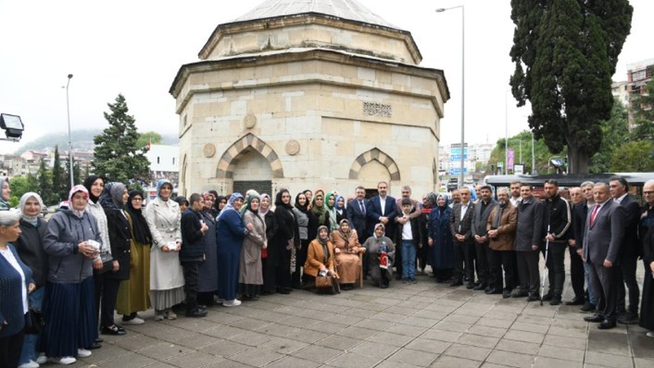BAŞKAN GENÇ: “ŞEHRİMİZE İZ BIRAKMIŞ MUHTEREM BİR ANNE”