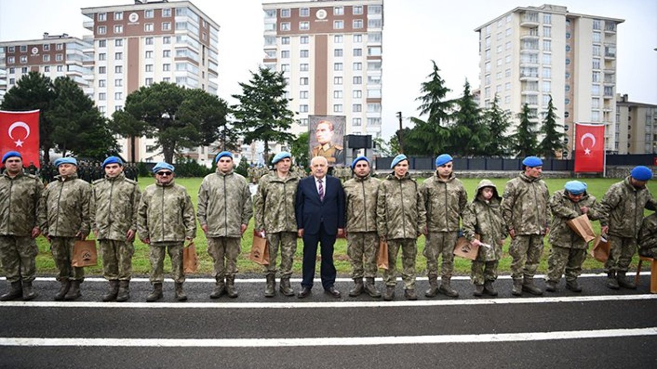 GÜLAY “ONUR, GURUR VE SADAKATİN SEMBOLÜDÜR”