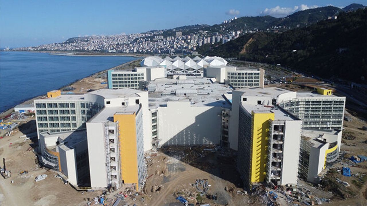 ŞEHİR HASTANESİ AĞUSTOS 2026’DA HİZMETE AÇILMASI PLANLANIYOR