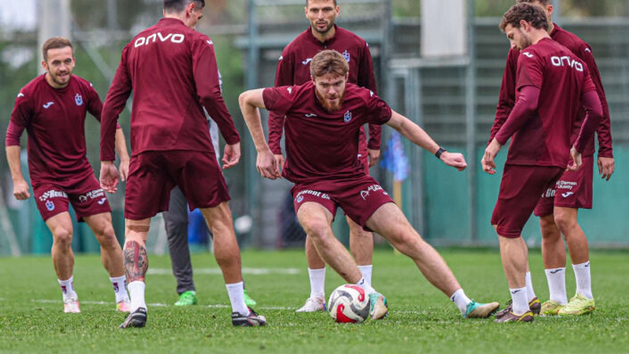 TRABZONSPO  3 EKSİK FUTBOLCUYLA ÇALIŞTI