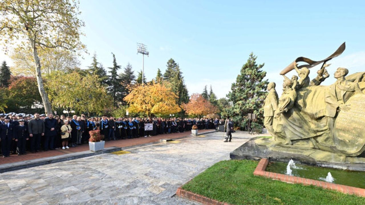 "GAZİ MUSTAFA KEMAL ATATÜRK’Ü SAYGI VE HÜRMETLE YÂD EDİYORUM"