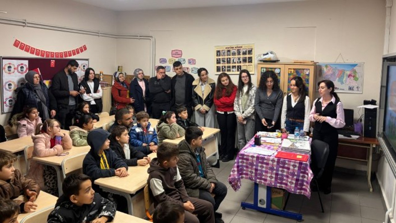 ÖĞRENCİLERE AĞIZ VE DİŞ SAĞLIĞI TARAMASI