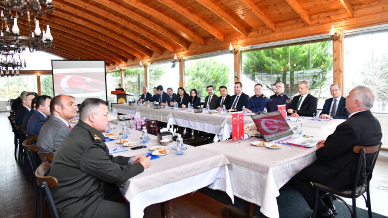 TRABZON'UN GÜVENLİĞİ VE ASAYİŞİ DEĞERLENDİRİLDİ