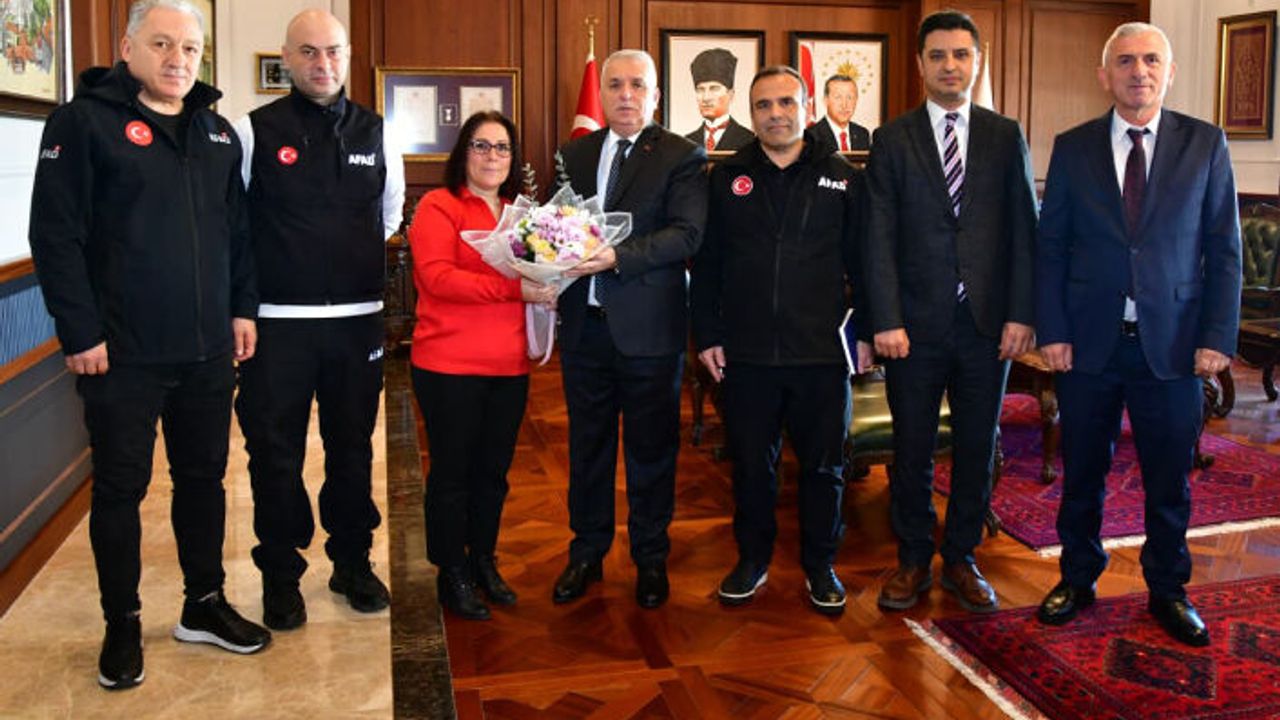 VALİ YILDIRIM AFAD PERSONELİNİ KABUL ETTİ