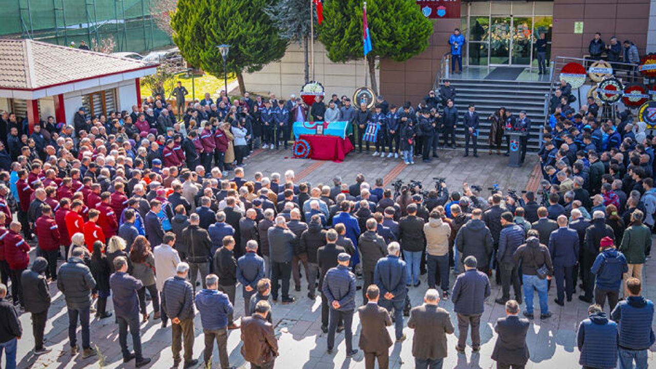 ORHAN KAYNAK İÇİN TÖREN DÜZENLENDİ