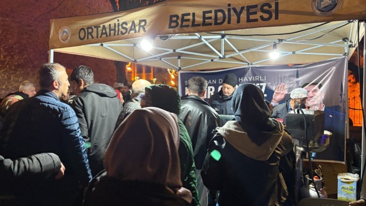 ORTAHİSAR BELEDİYESİ, İKRAM GELENEĞİNİ KADİR GECESİ’NDE DE SÜRDÜRDÜ