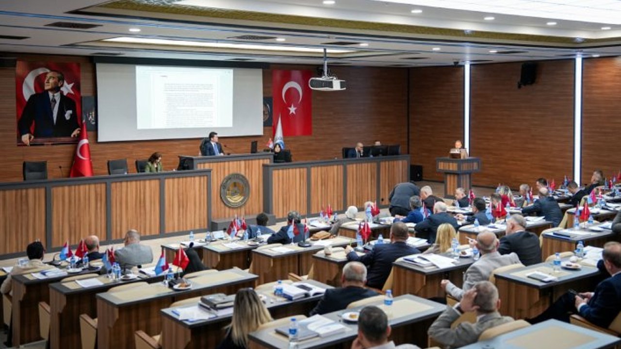 EMLAK VERGİSİNE YÜZDE 300 ARTIŞ TARTIŞMA YARATI