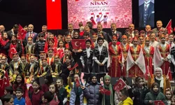 23 NİSAN KUTLAMALARINDA RENKLİ GÖRÜNTÜLER ORTAYA ÇIKTI