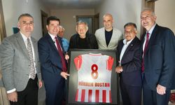 ORTAHİSAR BELEDİYESİ, ESKİ FUTBOLCU HÜRREM BOSTAN’IN EVİNİ YENİLEDİ