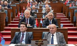 ZORLU: “BÜYÜKŞEHİR BELEDİYESİ AŞIRI BORÇLANIYOR, BUNA ‘DUR’ DENİLMELİ”