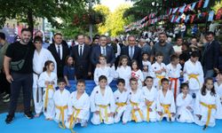 HER ŞEY ÇOCUKLARIMIZIN MUTLULUĞU VE GELECEĞİ İÇİN
