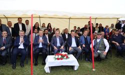 HONEFTER KARDEŞLİĞİN MESAJININ VERİLDİĞİ YERDİR
