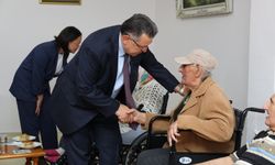 BAŞKAN GENÇ'TEN YAŞLI ÇINARLARA ZİYARET