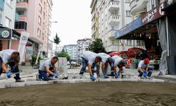 AKÇAABAT’IN YOLLARI ADIM ADIM YENİLENİYOR