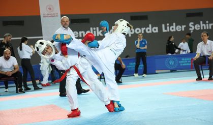 KARATENİN YILDIZLARI TRABZON’DA BULUŞTU