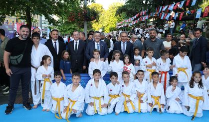 HER ŞEY ÇOCUKLARIMIZIN MUTLULUĞU VE GELECEĞİ İÇİN
