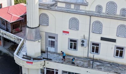 ORTAHİSAR BELEDİYESİ’NDEN CAMİLERDE TEMİZLİK MESAİSİ...