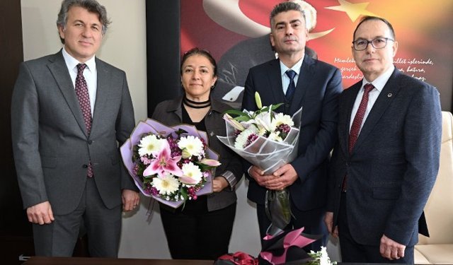 KTÜ FİZİK BÖLÜMÜ’NDE GÖREV DEVİR TESLİM TÖRENİ GERÇEKLEŞTİRİLDİ