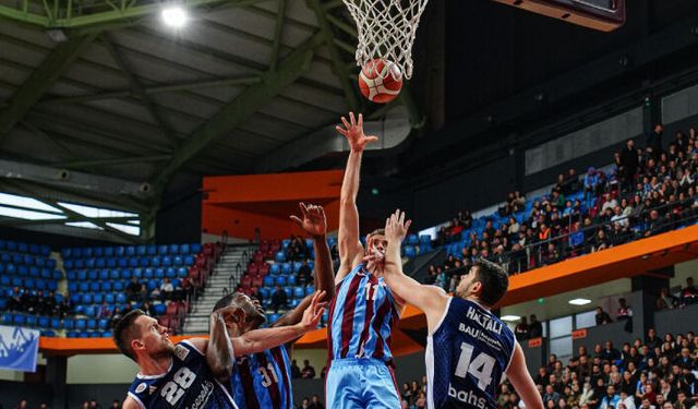 TRABZONSPOR : 71 - BAHÇEŞEHİR KOLEJİ : 81