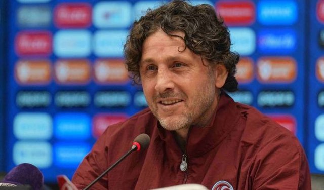 TEKKE " OYUNCULARIMI KUTLARIM"