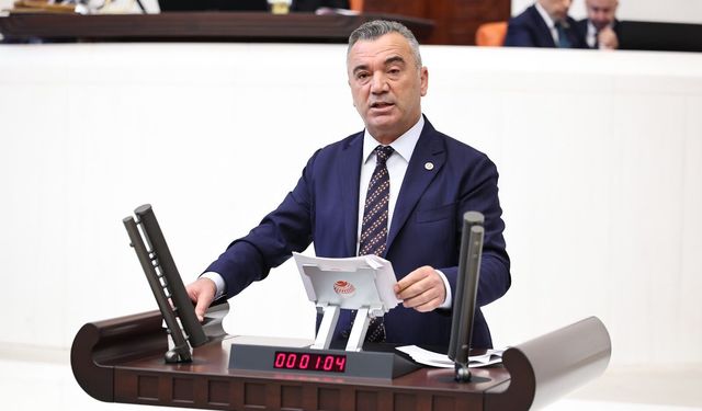 “TEK TEK ŞİKÂYET EDİYORUM”