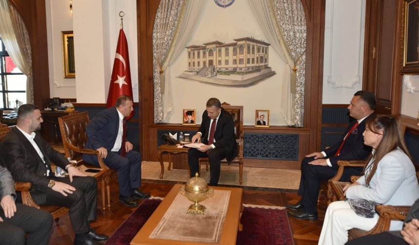 HASTA VE YAŞLI BAKIM MİLLİ İSTİHDAM PROJESİ VALİ ŞAHİN'E ANLATILDI