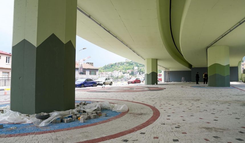 MEYDAN VİYADÜK ALTI MODERN YAŞAM ALANINA DÖNÜŞÜYOR