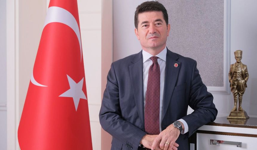 “GENÇLİĞİMİZİN, 19 MAYIS RUHUNU HER KOŞULDA YAŞATACAĞINA OLAN İNANCIM, TAMDIR”