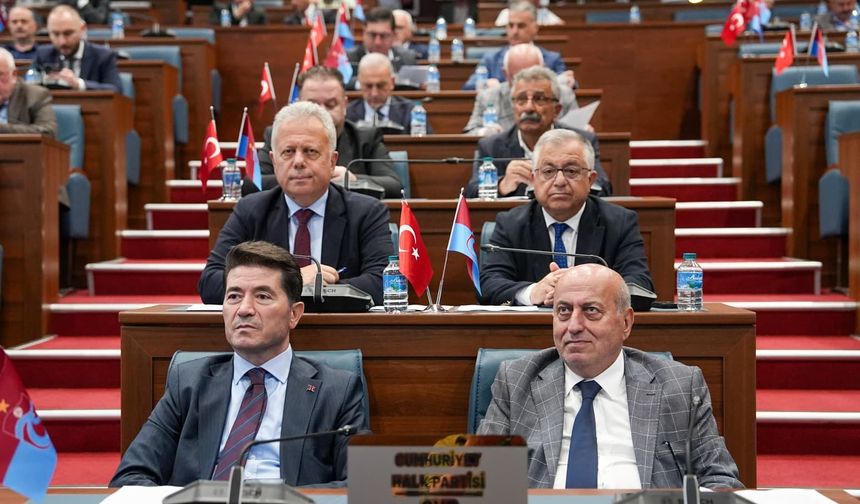 ZORLU: “BÜYÜKŞEHİR BELEDİYESİ AŞIRI BORÇLANIYOR, BUNA ‘DUR’ DENİLMELİ”