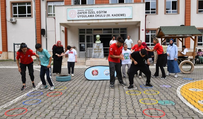 BAŞKAN KAYA: “ENGELLERİ SEVGİ VE DAYANIŞMAYLA AŞIYORUZ”