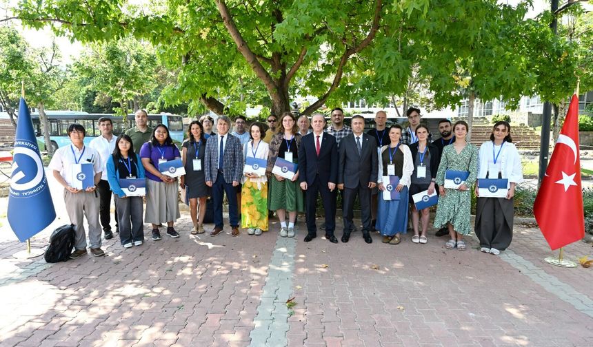 1’İNCİ ASYA TERMOKRONOLOJİ KONFERANSI, KTÜ’DE GERÇEKLEŞTİRİLDİ