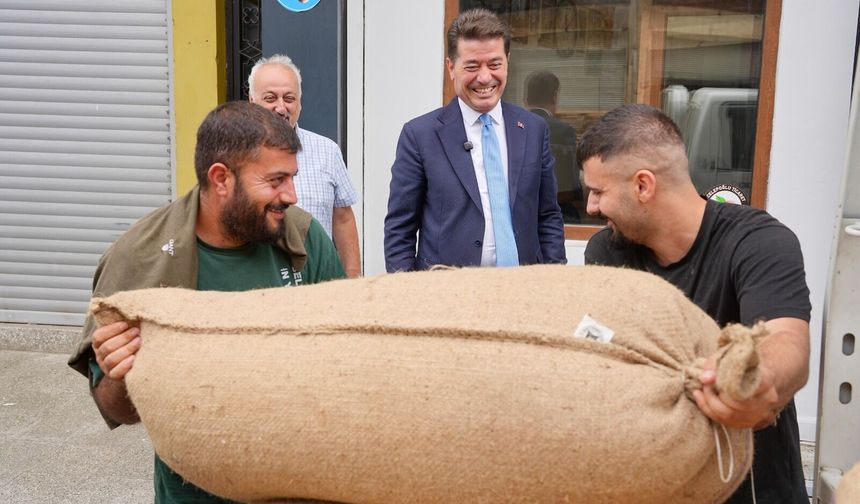 İMECE USULÜYLE TOPLANAN FINDIKLAR SATILARAK KAMPANYAYA BAĞIŞLANDI
