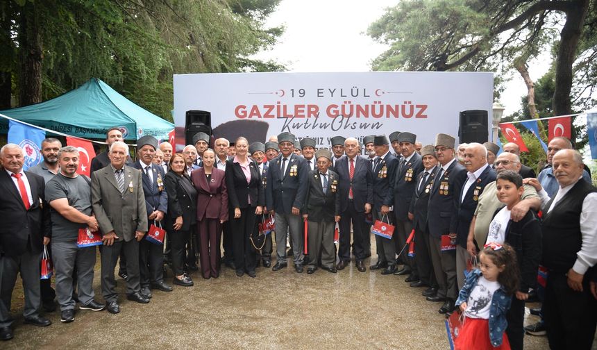TRABZON'DA GAZİLERE DUYGULANDIRAN SÜRPRİZ