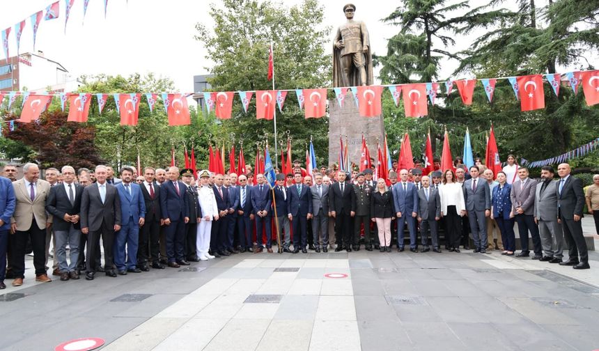 TARİHE DAMGA VURMUŞ BİR ŞEHİRİZ